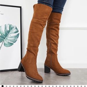 ZBY boots size 6.5